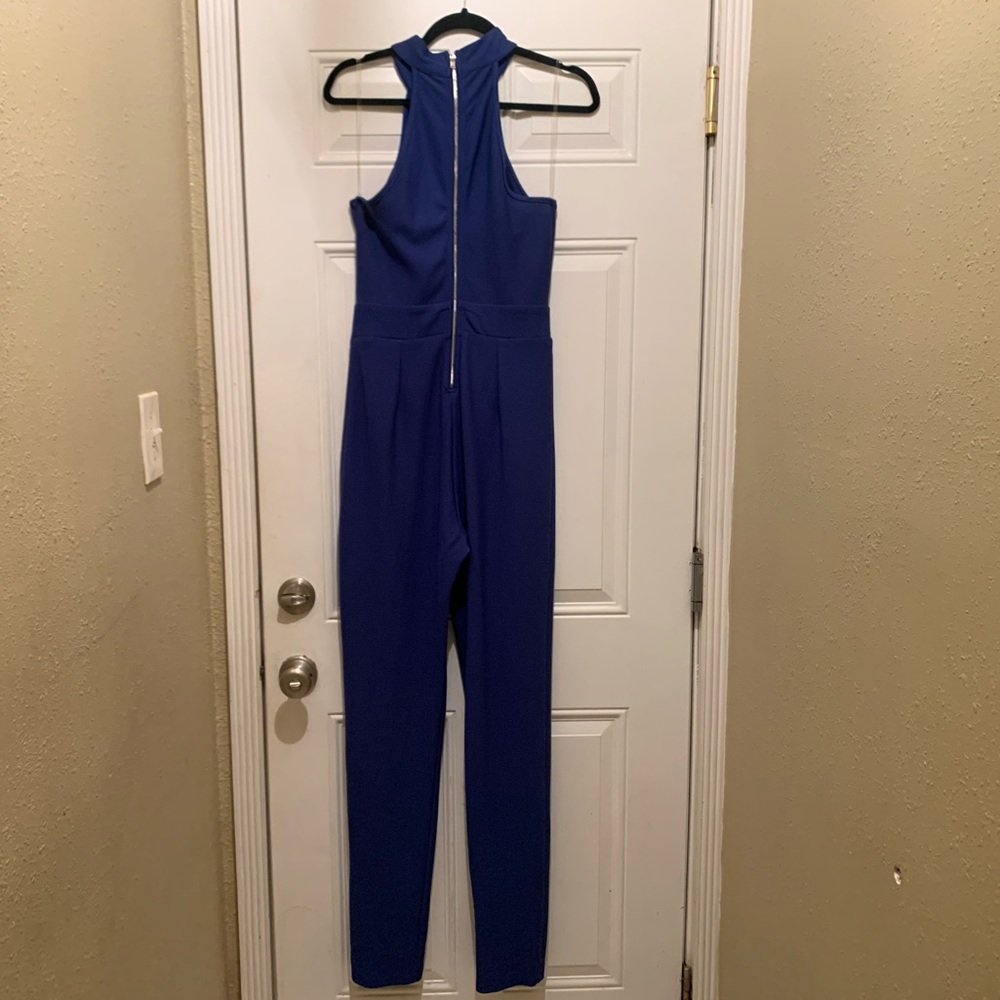 Jumpsuit - Picture 4 of 6